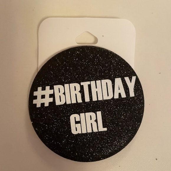 Birthday Girl Button - Picture 1 of 1